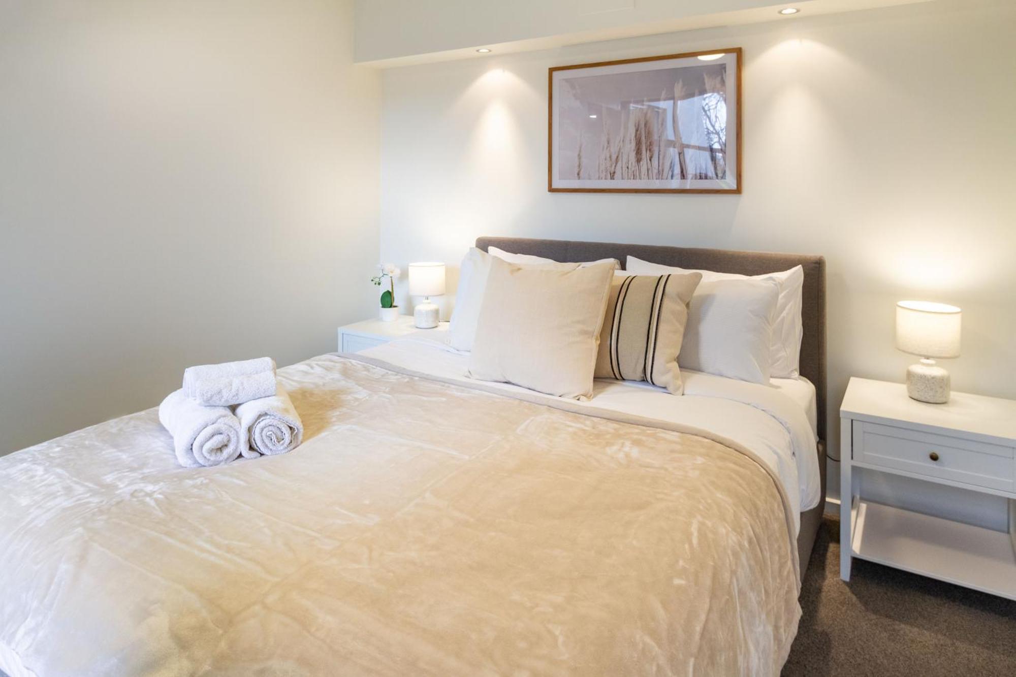 Warm Chch Apartment Park View & Garage Parking Κράισττσερτς Εξωτερικό φωτογραφία